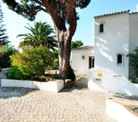Dunas Douradas Villa *